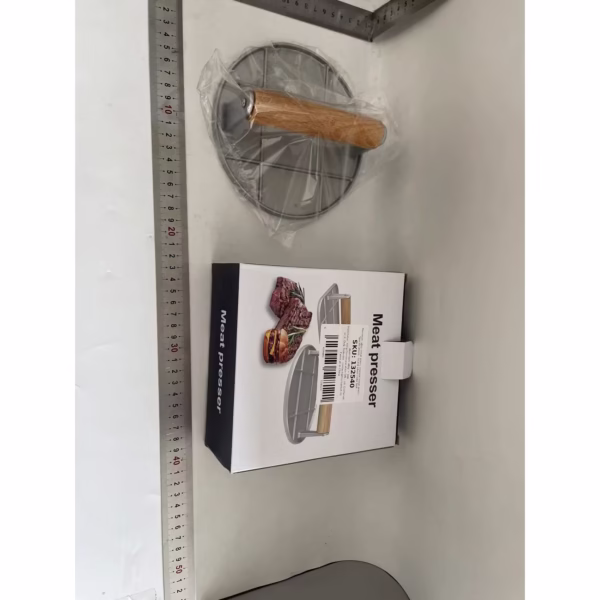 Presa Manuala pentru Carne, Flippy, din Aliaj de Aluminiu, Maner din Lemn, Presa pentru Burgeri, Usor de Curatat si Folosit, Rotunda, 16x16x6 cm, Gri - imagine 2