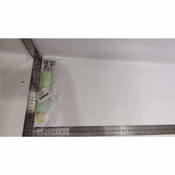 Clema pentru Boluri, Flippy, Anti-Alunecare, din Silicon, de Uz Casnic, Rezistent la Temperaturi Inalte, Model Animat, Maner si Cleste Inox, 12.5x3.6 cm, Verde - imagine 3
