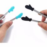 Cleste Creativ pentru Mancare, Flippy, Model Manusi din Silicon, 14.5x3 cm, Rezistent la Temperaturi Inalte si Coroziune, Albastru - imagine 5