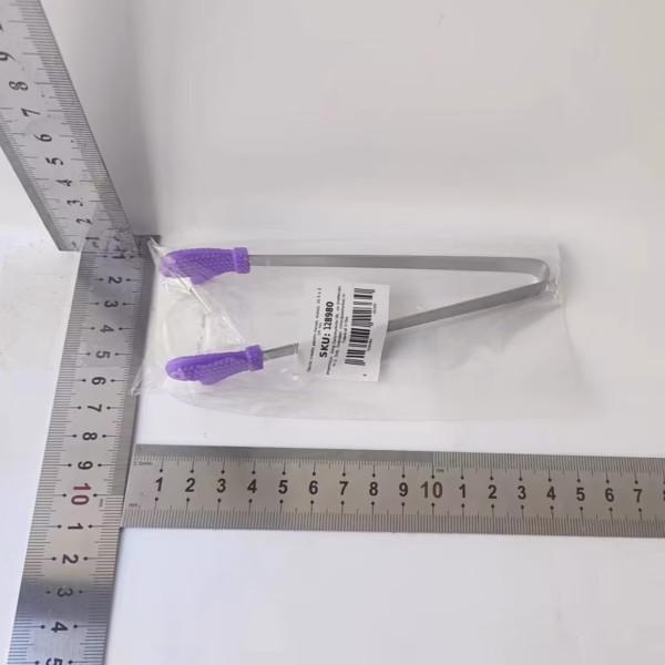 Cleste Creativ pentru Mancare, Flippy, Model Manusi din Silicon, 14.5x3 cm, Rezistent la Temperaturi Inalte si Coroziune, Mov - imagine 2