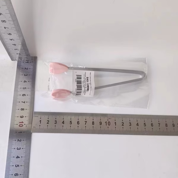 Cleste Creativ pentru Mancare, Flippy, Model Inimioare din Silicon, 14.5x3 cm, Rezistent la Temperaturi Inalte si Coroziune, Roz - imagine 2