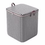 Cutie de Depozitare cu Fermoar, Flippy, Pliabila, Maner Ranforsat, Fermoar Rezistent, pentru Haine, Paturi, Plapumi, Perne, Lenjerii de Pat, Jucarii, 56x45x56 cm, 140 Litri, in Carouri, Alb-Negru