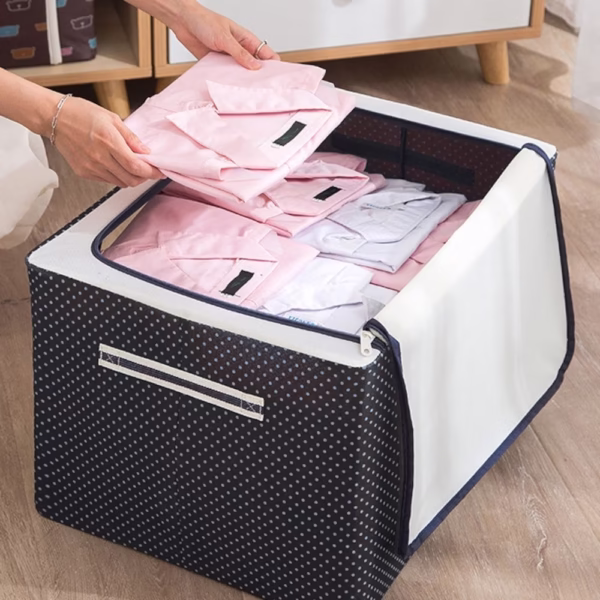 Cutie de Depozitare Pliabila, Flippy, Cu Fermoar, 66 L, Textil, 50 x 40 x 33 cm, Cadru Metalic, Suport Baza Stabil din Plastic, Imprimeu Buline, Albastru Marin - imagine 5