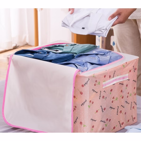 Cutie de Depozitare Pliabila, Flippy, Cu Fermoar, 66 L, Textil, 50x40x33 cm, cu Fereastra, Cadru Metalic, Suport Baza Stabil din Plastic, Imprimeu Cirese, Roz - imagine 2