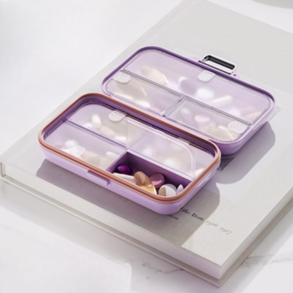 Cutie Medicamente, Flippy, Mov, 7 Compartimente, Portabila si Compacta, 11x7.2x3.5 cm, Ideala pentru Uzul Cotidian - imagine 3