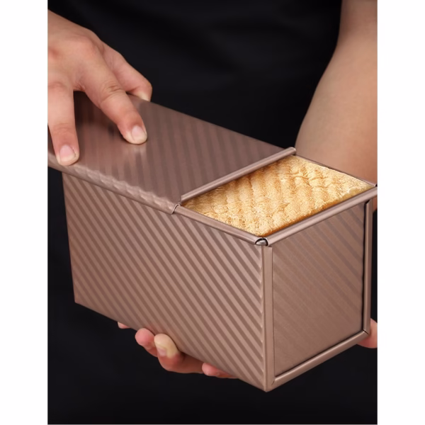 Tava pentru Paine, Flippy, din Otel Carbon, 450 g, cu Capac, Antiaderenta, 21 x 11 x 11.5 cm, Roz Auriu - imagine 5