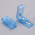 Dispozitiv pentru taiat sau sfaramat medicamente Flippy, material non-toxic, portabil, albastru - imagine 6