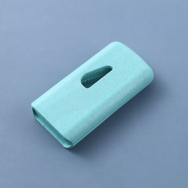 Dispozitiv taiere si depozitare medicamente, Flippy, Albastru, Plastic, 8 x 4 x 1.8 cm - imagine 2