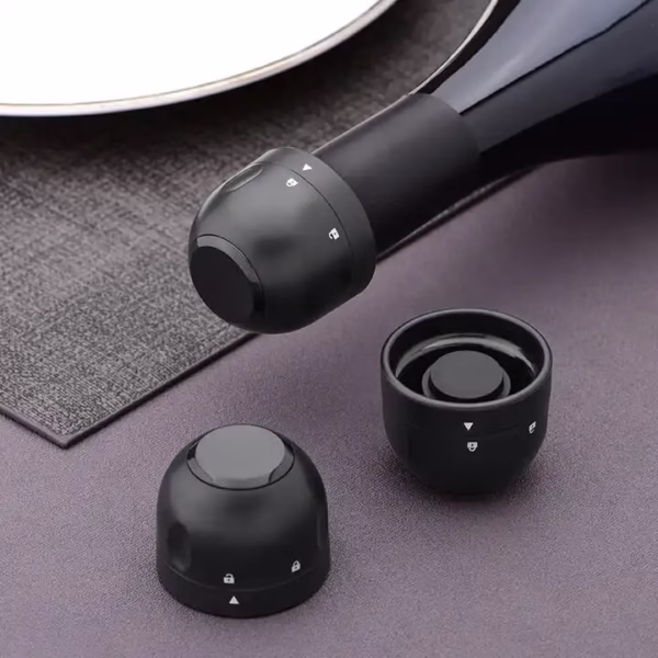 Dop de Etansare a Sticlei de Prosseco/Sampanie, Flippy, Rotativ, On-Off, Silicon, Reutilizabil, Usor de Depozitat si Folosit, 3.3 x 3.3 x 3.3 cm, Negru - imagine 3