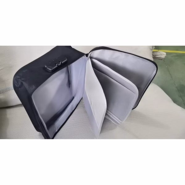 Geanta Flippy pentru Depozitare Acte si Documente, Facturi, Carduri, cu Cod de Securitate, 2 Compartimente, Impermeabila, 37 x 10.5 x 27 cm, Albastru Marin - imagine 10