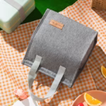 Geanta termoizolanta tip bento bag Flippy, camping cooler bag, Aluminiu, 22.5 x 13 cm, 3.3 L, gri - imagine 3