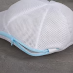 Husa de Spalare Sapca, Flippy, pentru Masina de Spalat, din Poliester, Circumferinta 53 cm, cu Fermoar, Alb/Albastru - imagine 5