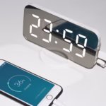 Ceas digital cu LED, Flippy, multifunctional, afisaj digital, alarma, 2 porturi USB de iesire, ecran tip oglinda, modern, 15.8 cm, negru - imagine 7
