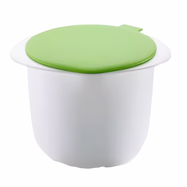Recipient pentru Preparat Branza, Flippy, Capac de Silicon, Cheese Maker din Plastic, Strecuratoare, 17x14.5x12.8 cm, Alb - imagine 1