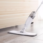 Mop plat, Flippy, cu pulverizator, pentru uz casnic, plastic, rezerva de mop din microfibra, 125x40 cm, Alb/Negru - imagine 3