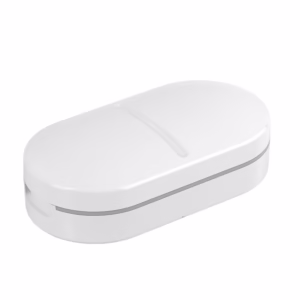Organizator medicamente, Flippy, Dispozitiv Taiere/Sfaramare Pastile, Ideala pentru Calatorii, Portabila, Perie pentru Curatare, Compartiment depozitare, 8.5x4.5x2.5 cm, Alb