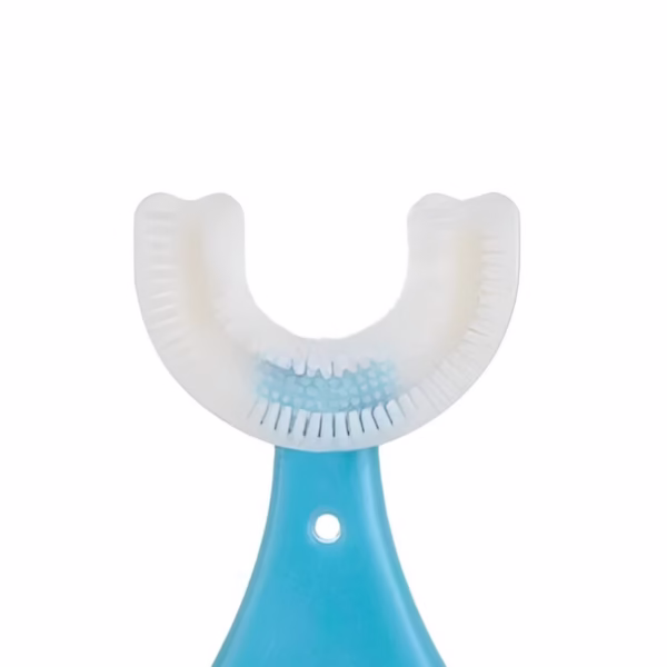 Periuta de Dinti in Forma de U, Flippy, pentru Sugari si Copii 2-6 ani, Peri Moi, 9 cm, Model Inima, Culoare Albastru - imagine 2