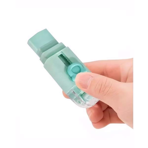 Radiera Retractabila, Flippy, Model Ursulet, Reglare Push-Pull, Radiera de tip Push, Doua Radiere de Rezerva in set din Cauciuc, Verde deschis - imagine 2
