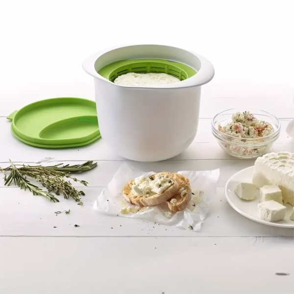 Recipient pentru Preparat Branza, Flippy, Capac de Silicon, Cheese Maker din Plastic, Strecuratoare, 17x14.5x12.8 cm, Verde - imagine 5