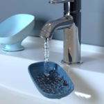 Savoniera din Plastic, Flippy, cu Ventuza, Design Modern, Albastru - imagine 2