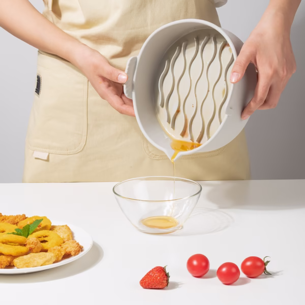 Set 2 tavi din silicon ecologic pentru air fryer Flippy, temperatura maxima 230 grade, reutilizabile, reciclabile, cu manere anti-alunecare, fund antiaderent, 18.7 x 19.5 x 7 cm, gri - imagine 9