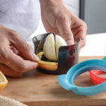 Set feliator 3 in 1 multifunctional Flippy, feliatoare pentru oua/fructe, PP/otel inoxidabil, multicolor, 9 x 10.5 x 5.5 cm - imagine 3