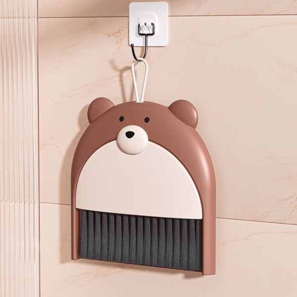Set Matura si Faras, Flippy, Pentru Birou, din PP, Model Ursulet, 23.5 x 18 cm, Maro - imagine 4
