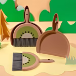 Set Mini Matura si Faras, Flippy, LITTLE CLEANER, Uz Casnic, pentru Birou, Bucatarie, Casa, Model Kiwi, 23 x 18 cm Maro-Verde - imagine 2