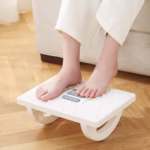 Suport Ergonimic pentru Picioare, Flippy, Plastic, cu Role de Masaj pentru Talpi, pentru Birou, Usor de Transportat, Detasabil, 33.5x24x12 cm, Alb - imagine 2