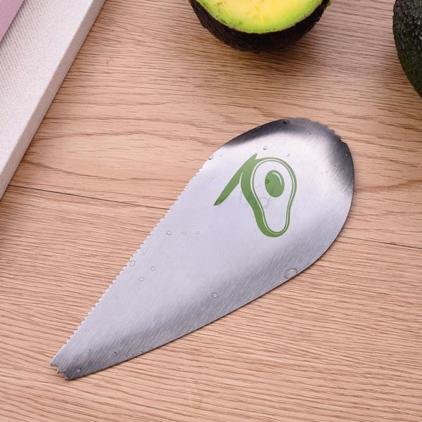 Taietor special pentru avocado Flippy, 3 in 1, forma curbata, zimti pentru apucare si taiere, din otel inoxidabil, 15 x 6 cm, gri - imagine 3