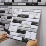 Set 10 x Placi Tapet Autocolant 3D cu Imitatie de Marmura, pentru Perete Bucatarie Sufragerie, Usor de Curatat, Rezistent la Apa, Autoadeziv, 30x30 cm, Alb Negru - imagine 4