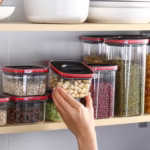 Cutii de Depozitare Alimente, Flippy, Set din 5 Cuti de tip Container, Recipiente pentru Cereale in Bucatarie,  Transparente cu Capac Negru - imagine 5