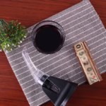 Aerator cu Turnator de Vin 2in1, Flippy, Decantare, Anti-Picurare, Fara Scurgere, 18x10x8cm, Negru - imagine 3