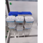 Cutii de Depozitare Alimente, Flippy, Set din 6 Cutii de tip Container, 2x0.5 l, 2x0.8 l, 2x1.2 l, Recipiente pentru Cereale in Bucatarie,  Transparente cu Capac Albastru-Alb - imagine 3