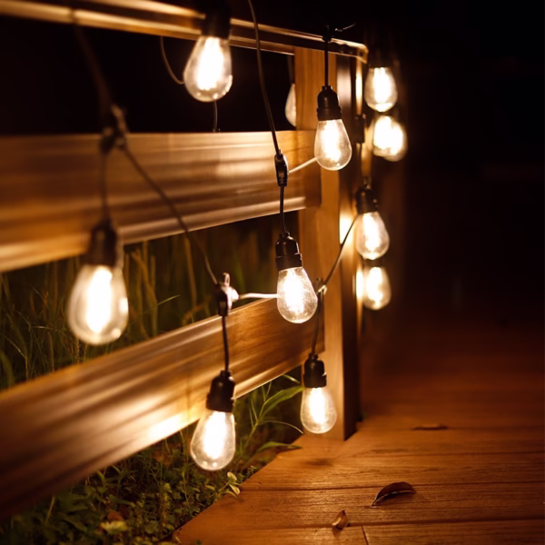 Ghirlanda Luminoasa, Flippy, cu Transformator, 10 m, 10 LED-uri Model Bulb, Interconectabila, IP44, Alb Cald - imagine 1
