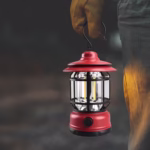 Portable camping light, vintage lantern with hook, ABS, 21 COB LED lighting, adjustable intensity, 5W, reversible, red rechargeable - imagine 4