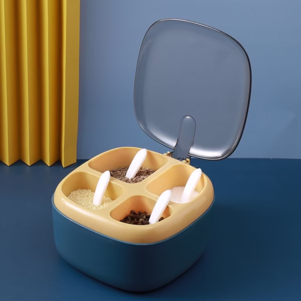 Recipient pentru condimente Flippy, 4 casute, potrivit pentru sare, cimbru, piper, condimente, 4 lingurite din plastic, capac din plastic, maner, 14x14x8 cm, albastru - imagine 1