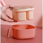 Recipient pentru condimente Flippy, 4 casute, potrivit pentru sare, cimbru, piper, condimente, 4 lingurite din plastic, capac din plastic, maner, 14x14x8 cm, roz - imagine 3