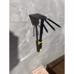 Set 4 Unelte de Gradina Flippy, pentru Plantare, Prelucrare Sol si Ingrijire Plante, Material PVC Carbon, Grebla, Sapaliga cu Cap Dublu, Lopata Mica, Lopata Lata, 43 x 11 cm, Negru/Galben - imagine 4