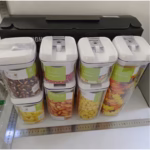 Set 7 Recipiente din Plastic, Flippy, pentru Alimente/Obiecte, Inchidere Ermetica, 2 x 0.5l, 2 x 0.8l, 2 x 1.2l, 1 x 1.9 l, Capac Alb, Transparent - imagine 8