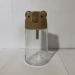 Recipient de ulei, Flippy, Model Ursulet, Sticla pentru Lichide de Bucatarie, Inchidere Deschidere Automata, 18.5 x 13 cm, Volum 630 ml, Maro - imagine 2